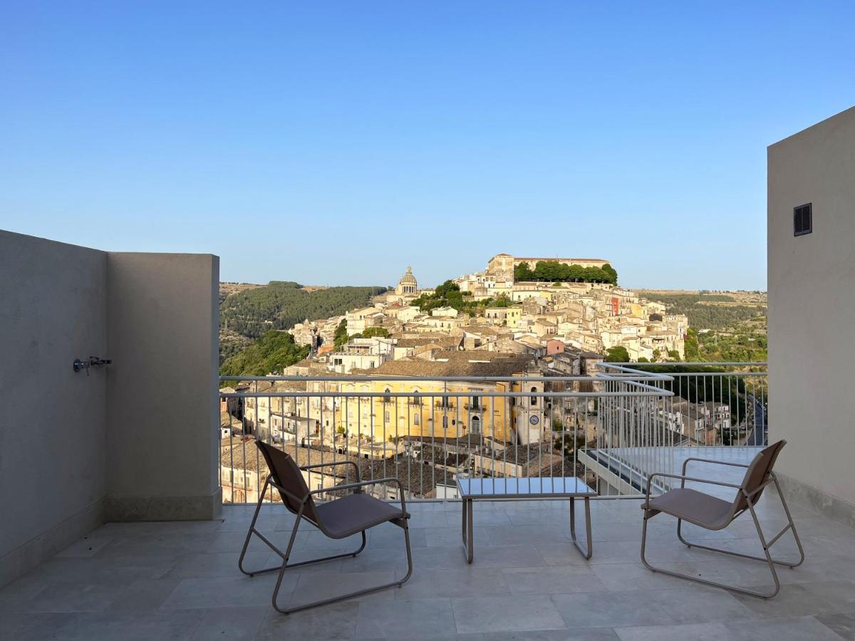 La Casa Di Irene - Suites Con Vista Ragusa Luaran gambar