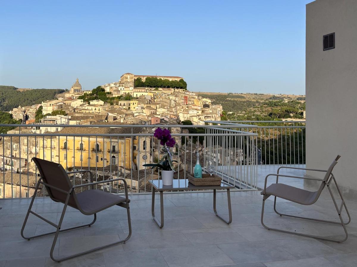 La Casa Di Irene - Suites Con Vista Ragusa Luaran gambar